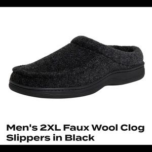 Men’s memory foam slippers size 15/16